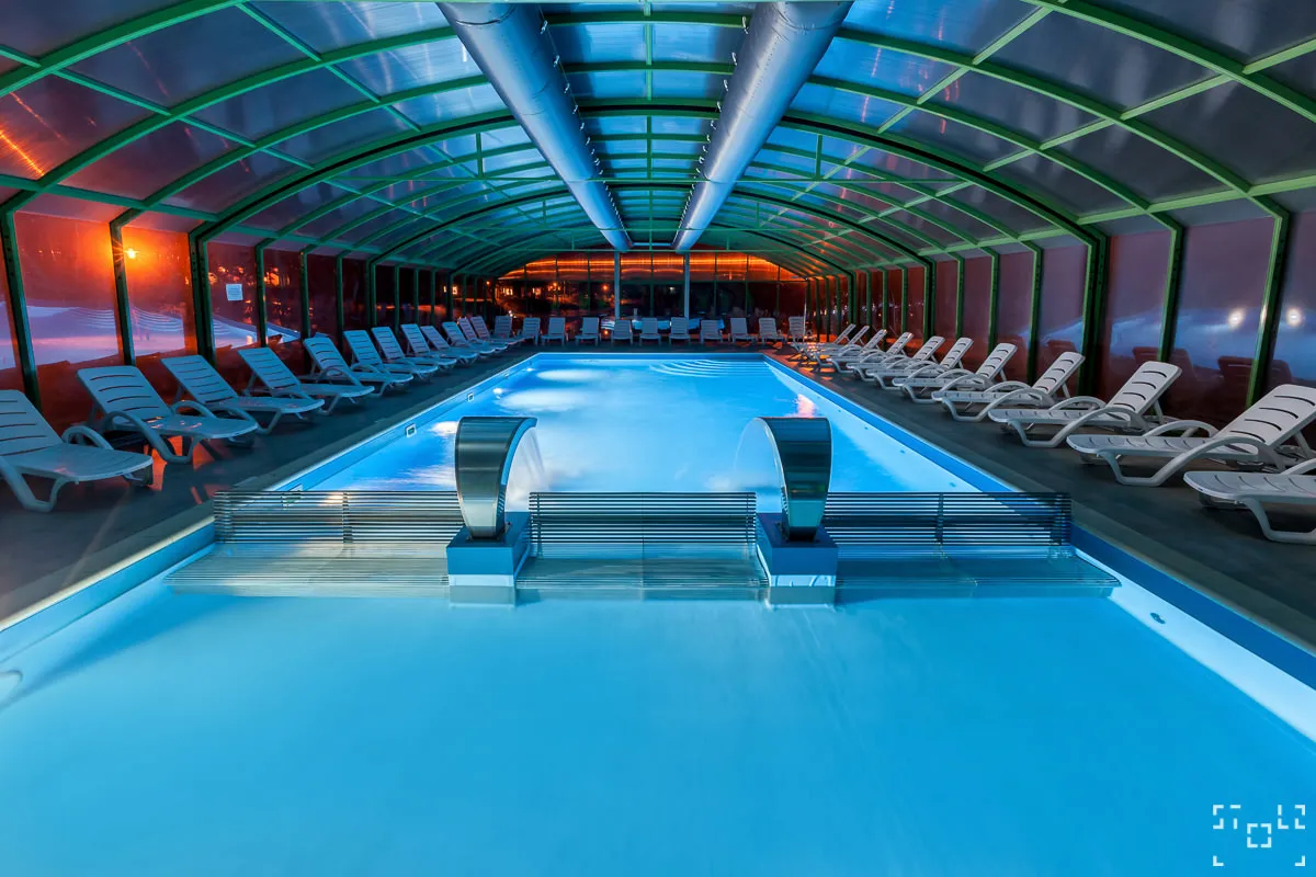 LUFTEX Referenz: Schwimmbäder Entfeuchtung